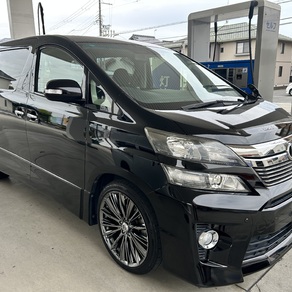 トヨタ・ヴェルファイア