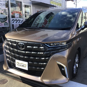 トヨタ・アルファード