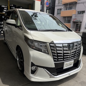 トヨタ・アルファード