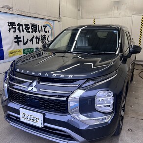 三菱・アウトランダー