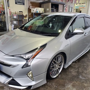 トヨタ・プリウス