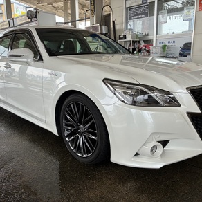 トヨタ・クラウン