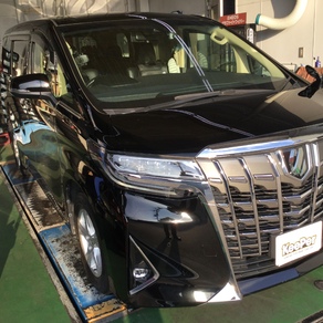 トヨタ・アルファード