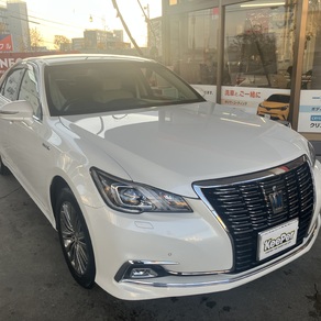 トヨタ・クラウン