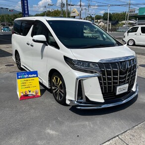 トヨタ・アルファード