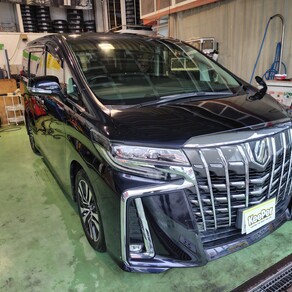 トヨタ・アルファード
