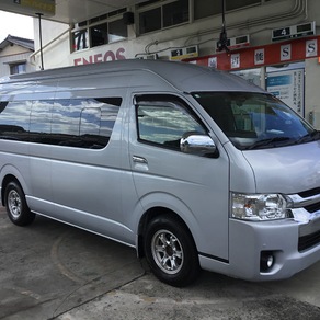 トヨタ・ハイエース (ハイルーフ・スーパーロング)