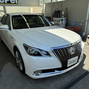 トヨタ・クラウン