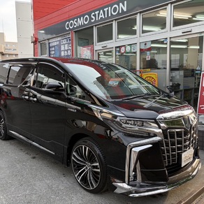 トヨタ・アルファード