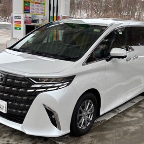 トヨタ・アルファード
