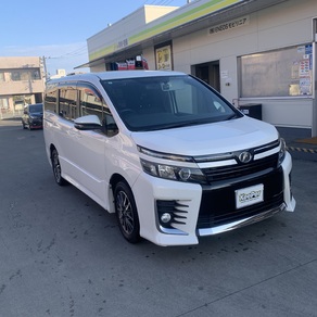 トヨタ・ヴォクシー