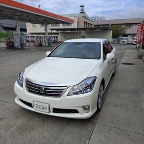 トヨタ・クラウン