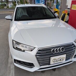 アウディ・A4