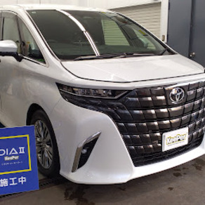 トヨタ・アルファード