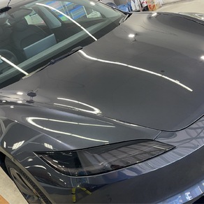 その他・テスラ・モデル３