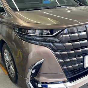 トヨタ・アルファード