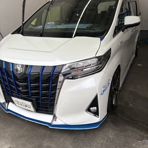 トヨタ・アルファード