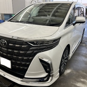 トヨタ・アルファード