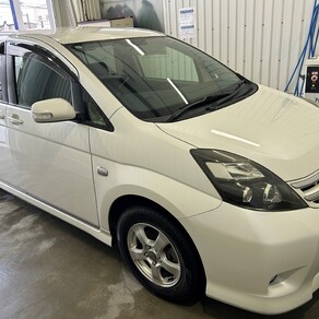 トヨタ・アイシス