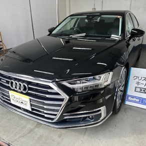アウディ・A8