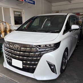 トヨタ・アルファード