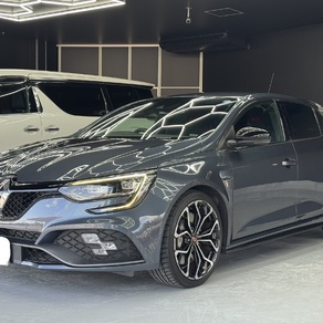 ルノー・メガーヌ