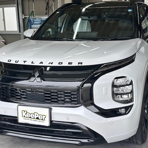 三菱・アウトランダー