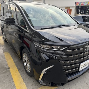 トヨタ・アルファード