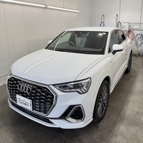 アウディ・Q3