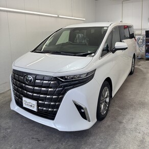 トヨタ・アルファード