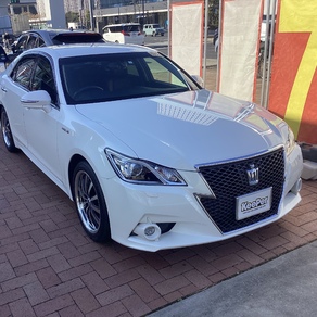 トヨタ・クラウン