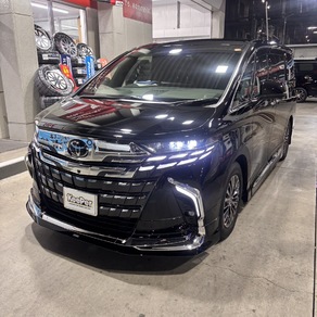 トヨタ・アルファード