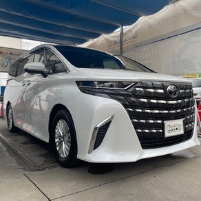 トヨタ・アルファード