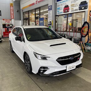 スバル・レヴォーグ