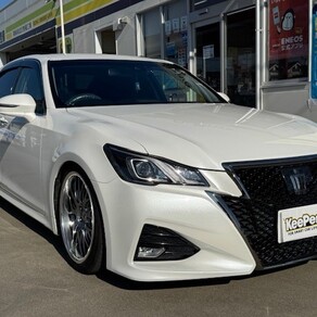 トヨタ・クラウン