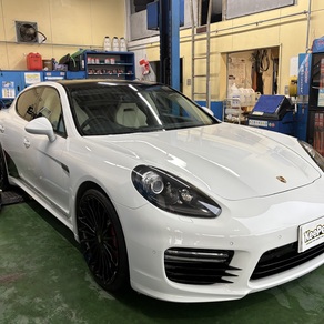 ポルシェ・パナメーラ