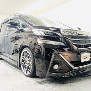 トヨタ・ヴェルファイア