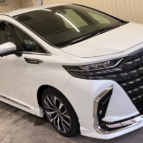 トヨタ・ヴェルファイア