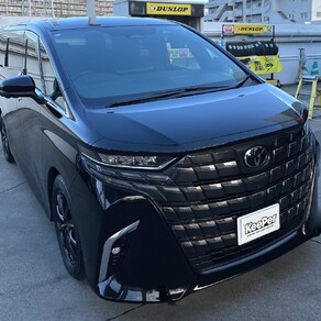 トヨタ・アルファード