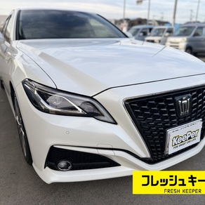 トヨタ・クラウン