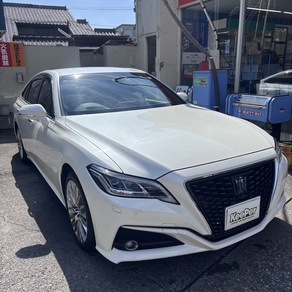 トヨタ・クラウン