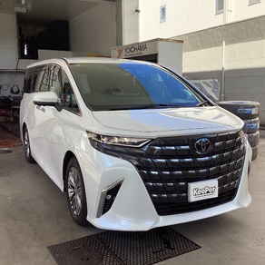 トヨタ・アルファード