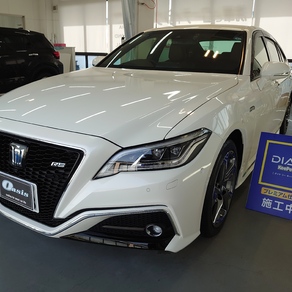 トヨタ・クラウン