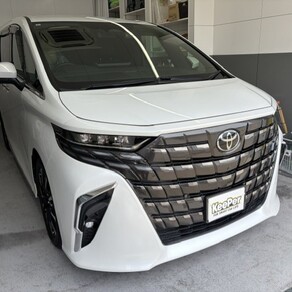 トヨタ・アルファード