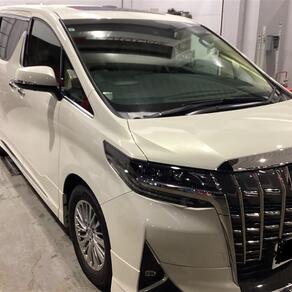 トヨタ・アルファード