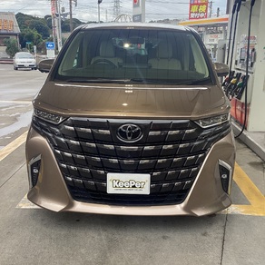 トヨタ・アルファード