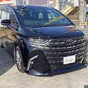トヨタ・アルファード