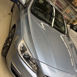 ボルボ・V60