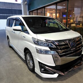 トヨタ・ヴェルファイア