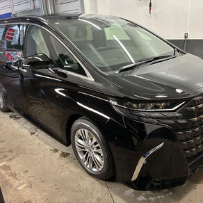 トヨタ・アルファード